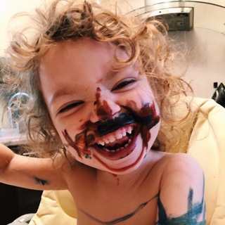 Логотип @pokakali - Мы покакали