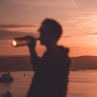 Логотип @polarniuqq - а. полярный