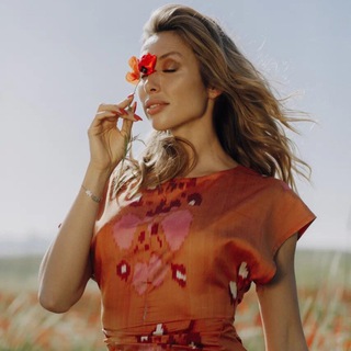Логотип @polinarepik - Polina Repik