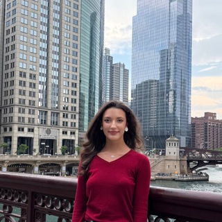 Логотип @polinasamericandiary - Polina’s American Diary 🇺🇸// Американский английский B2-C2