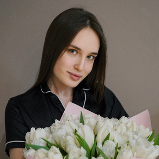 Логотип @polinassay - Polina Say