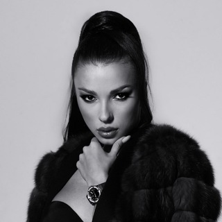 Логотип @polinateleshova - Polina ❤️ Teleshova