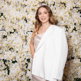 Логотип @polinatruemoney - Про честный маркетинг || Полина Гаврилова