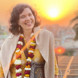 Логотип @polinazavyalova_resurs - Полина Завьялова - Психолог счастливых женщин