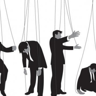 Логотип @polit_tekhn_olukhi - Политтехнолухи