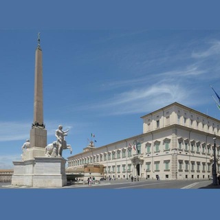 Логотип @politica_ita - Politica