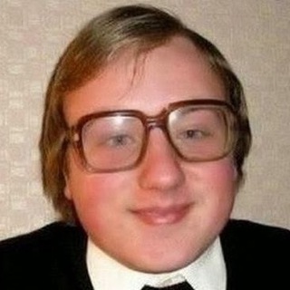 Логотип @politologvalera - Политолог Валера