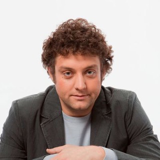 Логотип @politseimako - Михаил Полицеймако