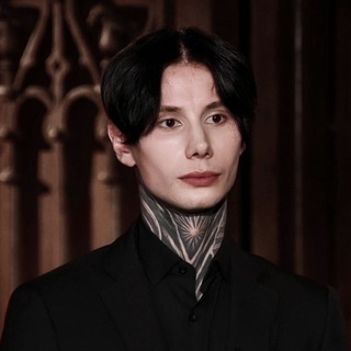 Логотип @pollglai - 𝖕𝖔𝖑𝖑𝖌𝖑𝖆𝖎