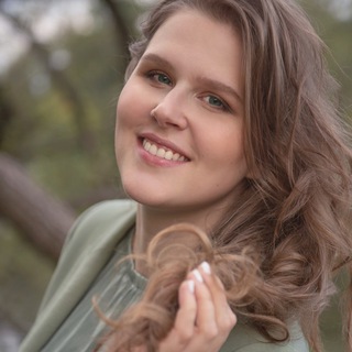 Логотип @polly_blog - Polly_blog