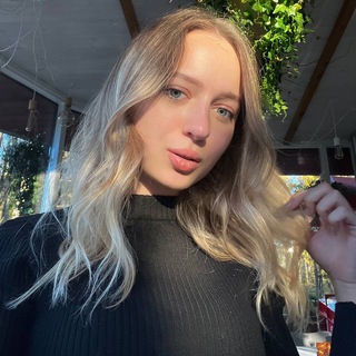 Логотип @polya_konopleva - Полина Коноплева