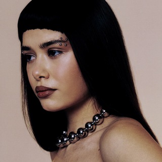 Логотип @polyanikitina - polya nikitina