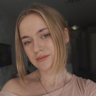 Логотип @poollyzu - Креативный дневник