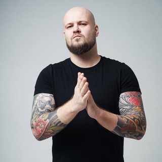 Логотип @popravko_marketing - Поправь Маркетинг с Максом Поправко