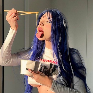 Логотип @poshlhumor - Пошлый юмор