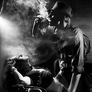 Логотип @poshluestoris - Пошлые приключения