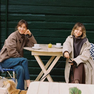 Логотип @potarelochkam - главные по тарелочкам