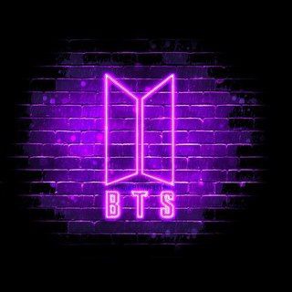 Логотип @pov_bts - ⟭⟬•°~𝐩𝐨𝐯 𝐁𝐓𝐒 т/и~°•♡⟬⟭