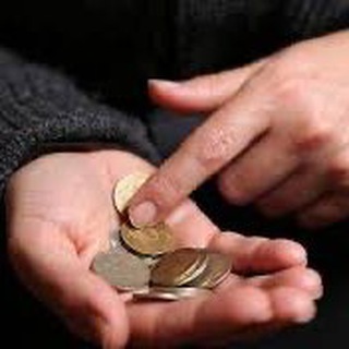 Логотип @poverty_attack - Бедность Атакует