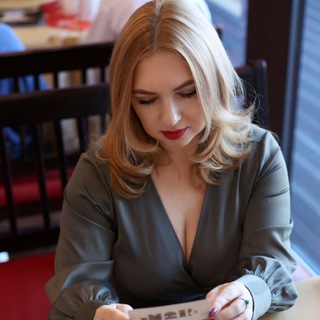 Логотип @poyimimenya - Услышать и понять❤️