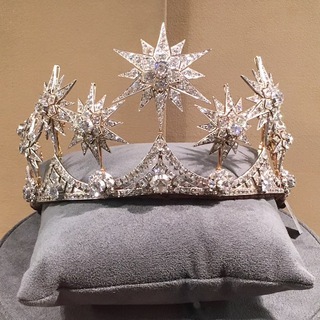 Логотип @pozvolitsebebolshe - Позволить себе больше!