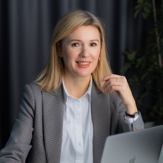 Логотип @pr_indira - PRактика с Индирой