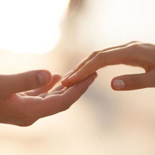 Логотип @prav_znakomstva - Православные знакомства Ромашка!