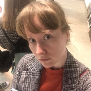 Логотип @prettygeeknotes - Записки разработчицы