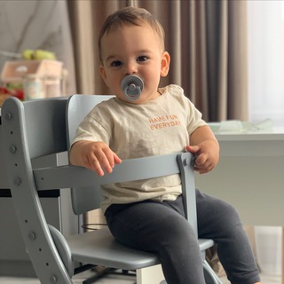 Логотип @prikorm_with_roma - Prikorm_with_roma