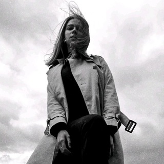 Логотип @privetmarinn - привет, марин!