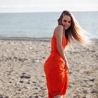 Логотип @privetmom - Привет,мам