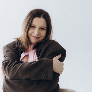 Логотип @pro_chuvstva - Психолог Яна Челпанова📚