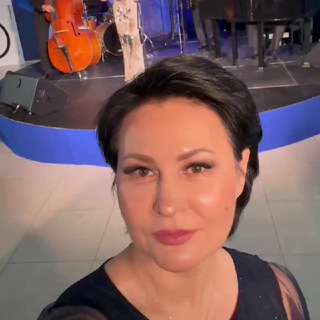 Логотип @pro_dengivpotoke - Галина•PRO•💁🏻‍♀️Жизнь в Потоке