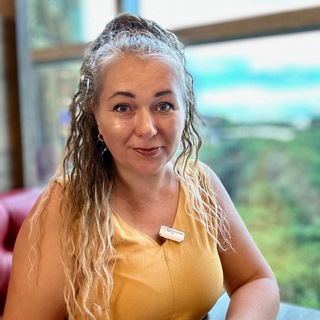 Логотип @pro_lamerica - Марина Петрова печатает…