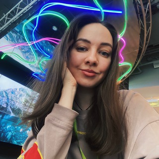 Логотип @pro_smell - духи, досуг и другое