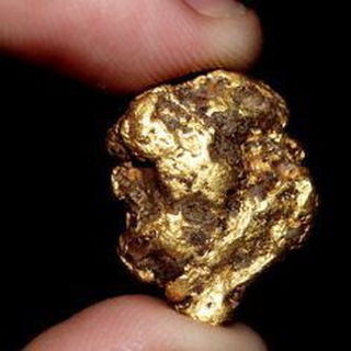 Логотип @productmanagementforum - Золото UX/UI