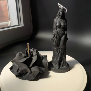 Логотип @prodvigenie_vizyal - Авторские 🕯свечи, натуральный уют от Анны Свириденко. И конечно о продвижении в соц. сетях