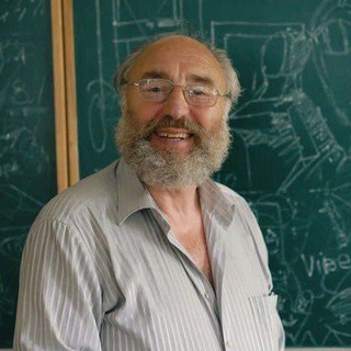 Логотип @professoreconomy - Профессор Экономики