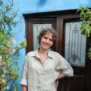 Логотип @profsokolova - Французский язык DELF-DALF, TCF, TEF