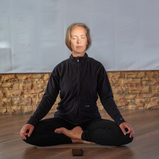 Логотип @prostoyogapsy - Йога | Надежда Матюхина