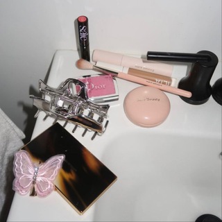 Логотип @protectmyskin - protect my skin