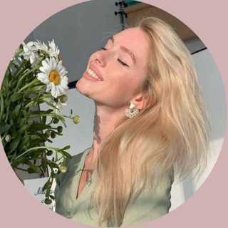 Логотип @psihologiya_samorazviti - Girl in a million. Психология