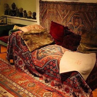 Логотип @psythings - психологические штучки