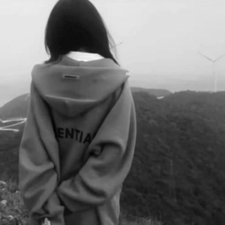 Логотип @pubtattoo - тг услуги