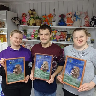 Логотип @puchkovomaster - Благотворительная мастерская «Дом слепоглухих» в Пучково