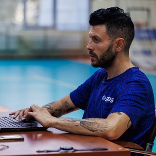 Логотип @pukhvolley - PUKHvolley