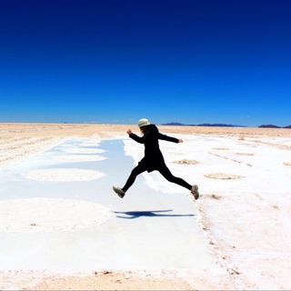 Логотип @pure_escapism - Компас Глобус Карта мира