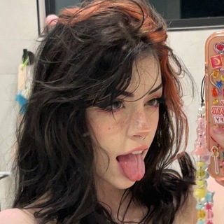 Логотип @pussykillerse - Рекомендации и общение 🥰