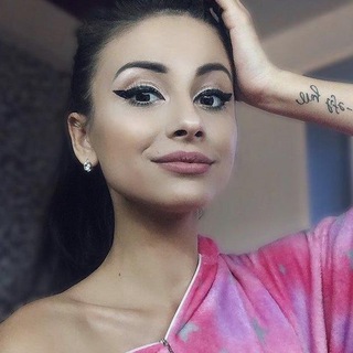 Логотип @pussyxxx7 - Работай с Алисой