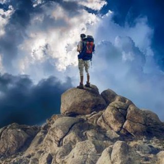 Логотип @putishestviephotos - Путешественник . Турист